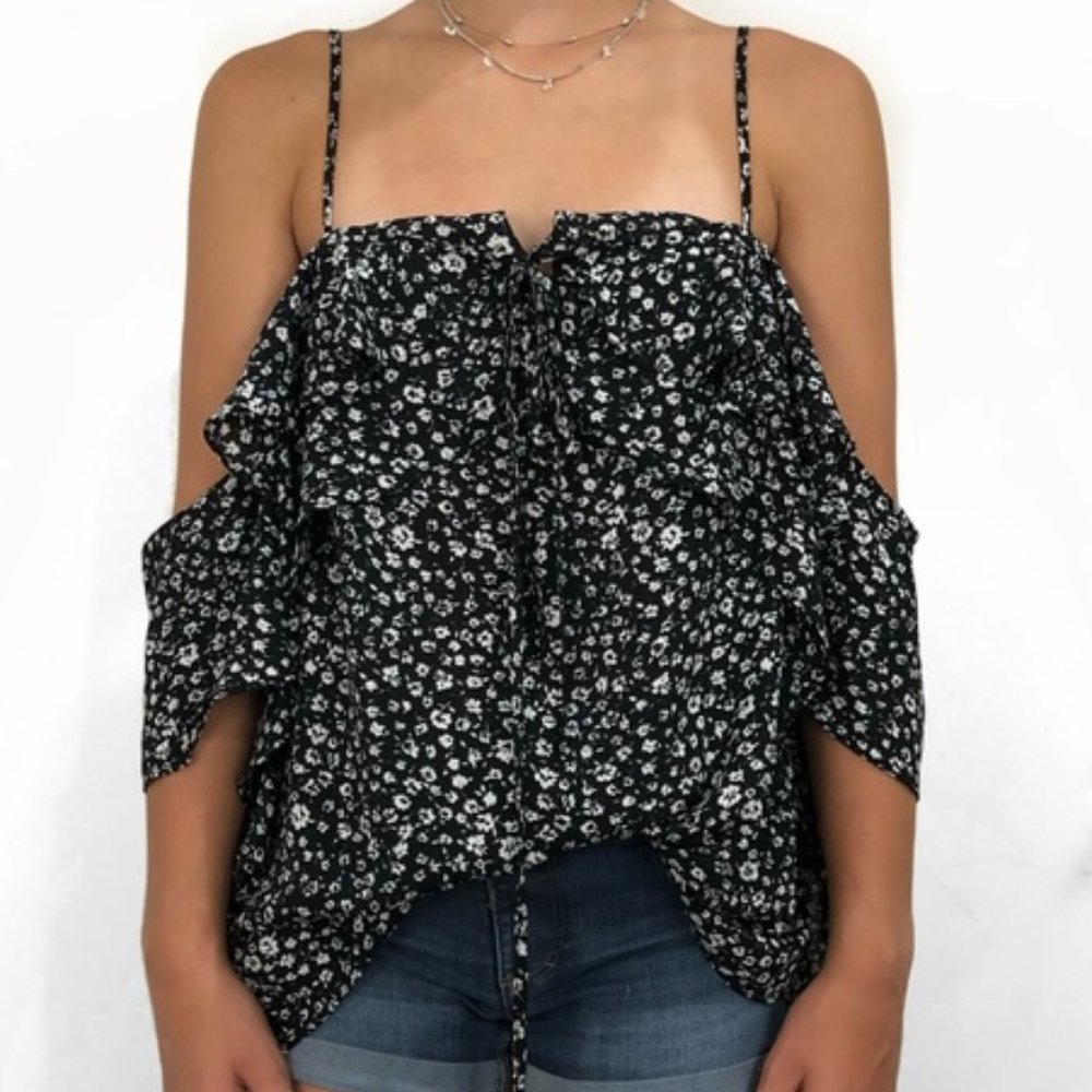 a.n.a. Black White Floral Cold Shoulder Ruffle Blouse